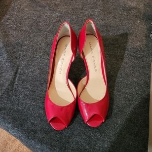 Marc fisher heels, red